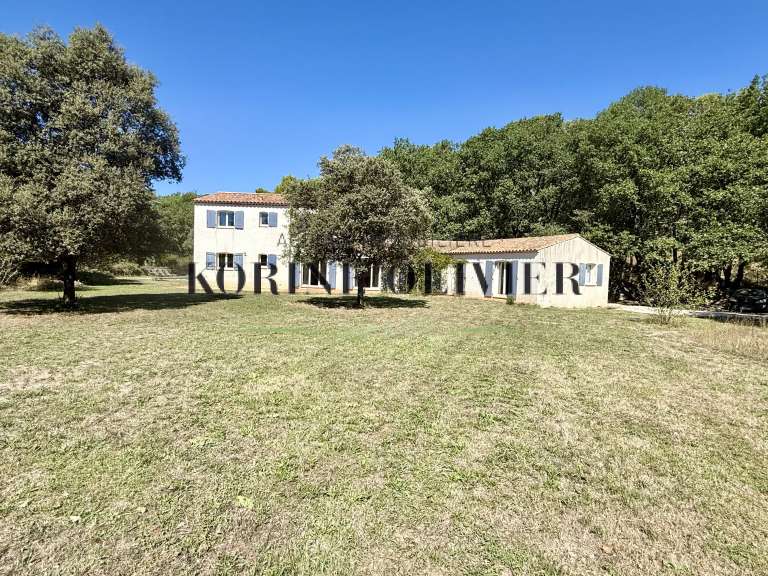 House Jouques - 6 bedrooms - 200m²