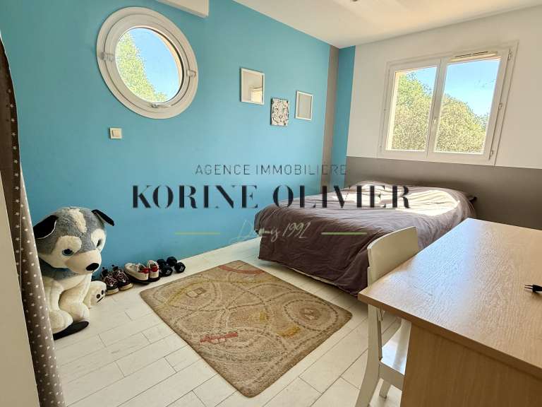 House Jouques - 6 bedrooms - 200m²
