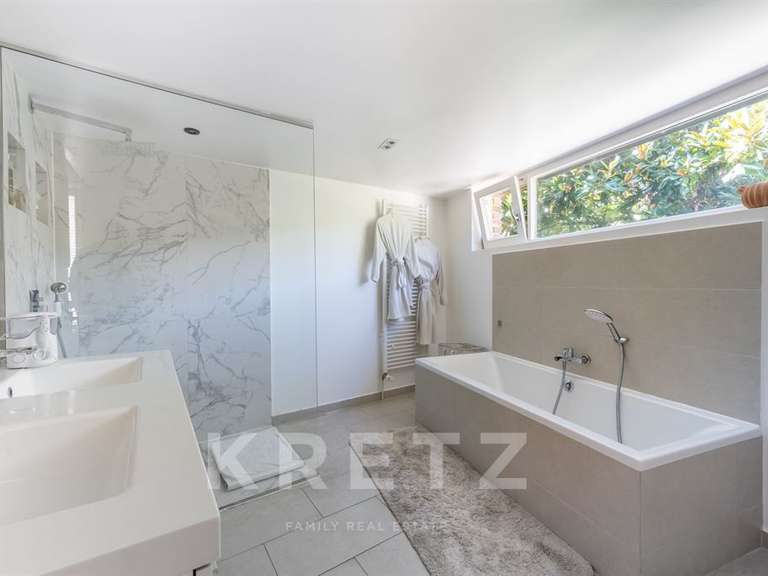 Maison Jouy-en-Josas - 5 chambres - 650m²