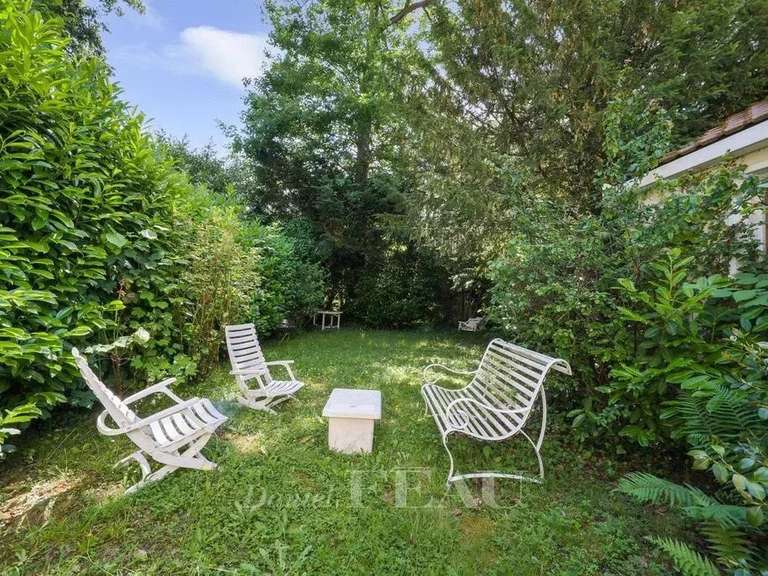 Maison Jouy-en-Josas - 5 chambres - 161m²