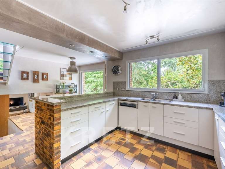 Maison Jouy-en-Josas - 244m²