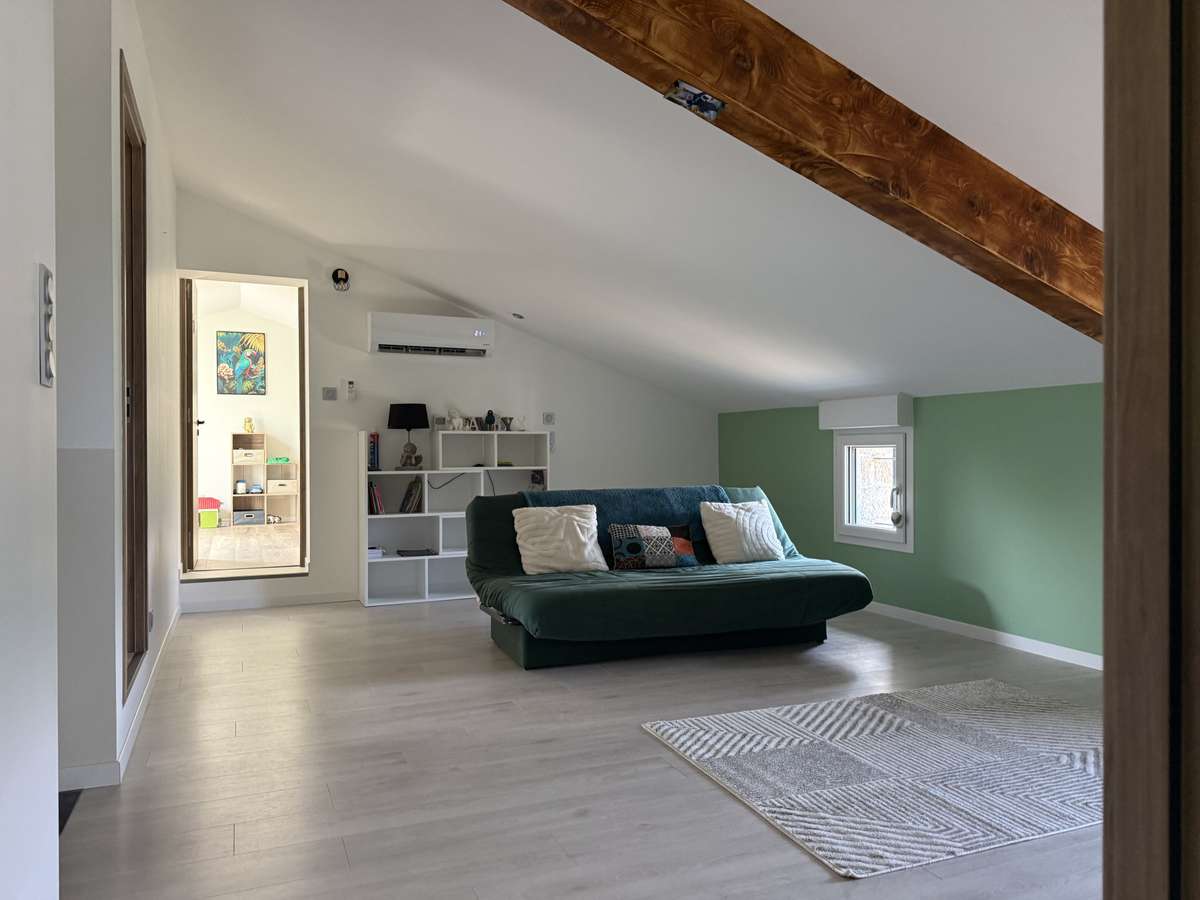 Maison Joyeuse