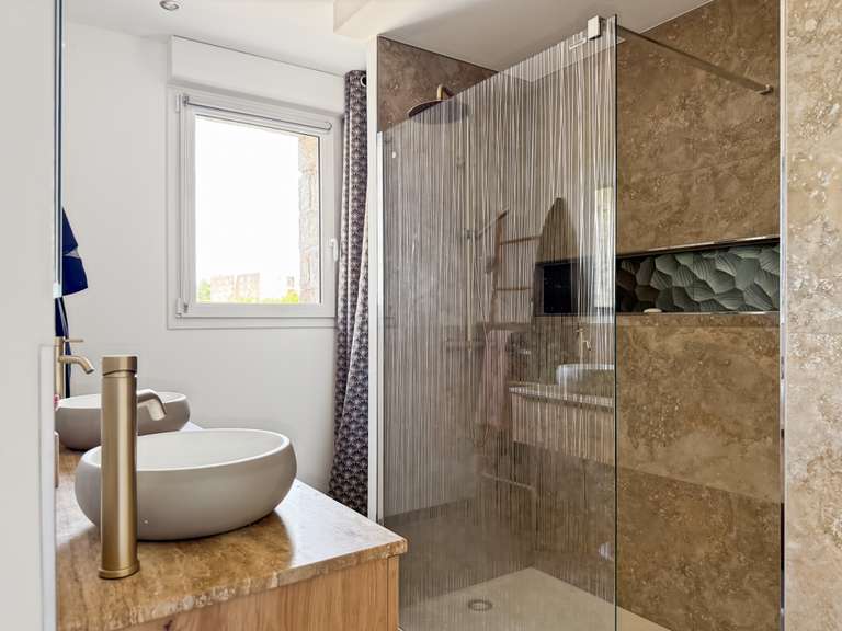 Maison Joyeuse - 6 chambres - 206m²