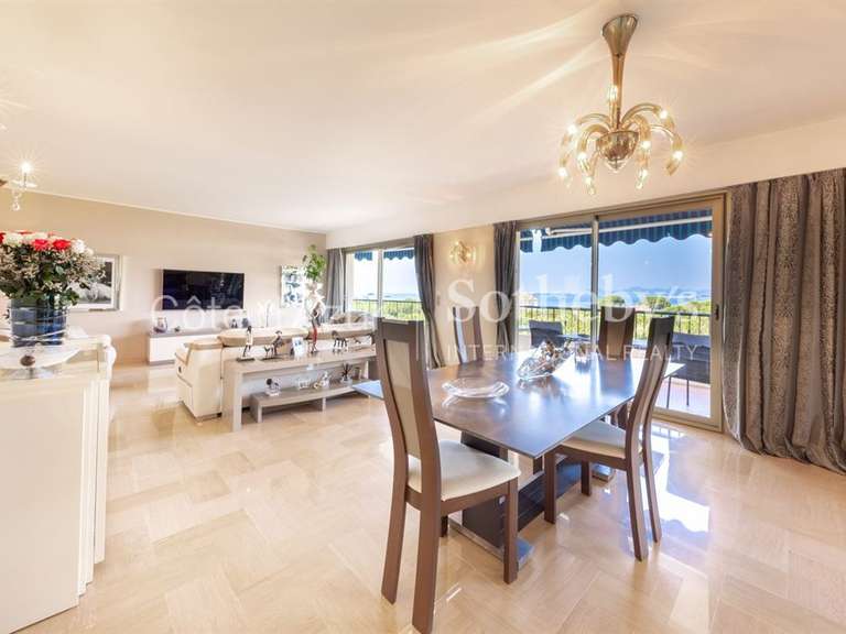 Apartment with Sea view juan-les-pins - 2 bedrooms - 126m²