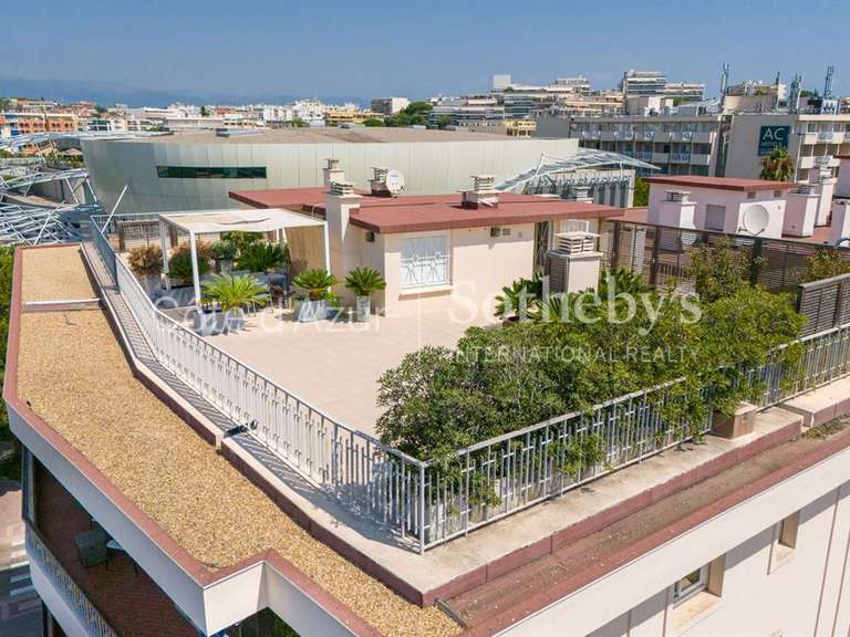 Apartment with Sea view juan-les-pins - 2 bedrooms - 126m²