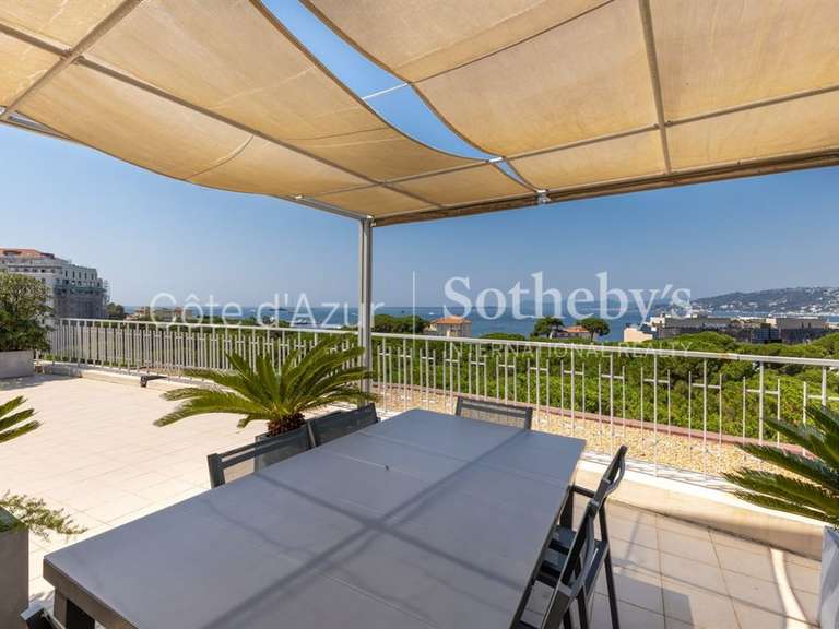 Apartment with Sea view juan-les-pins - 2 bedrooms - 126m²