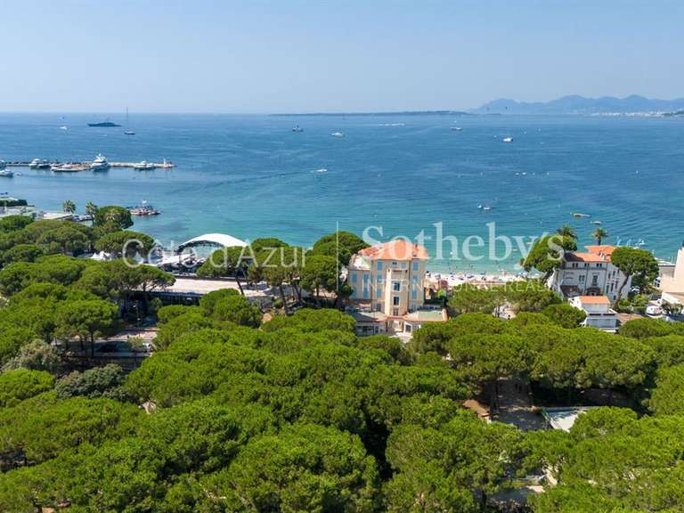 Apartment with Sea view juan-les-pins - 2 bedrooms - 126m²