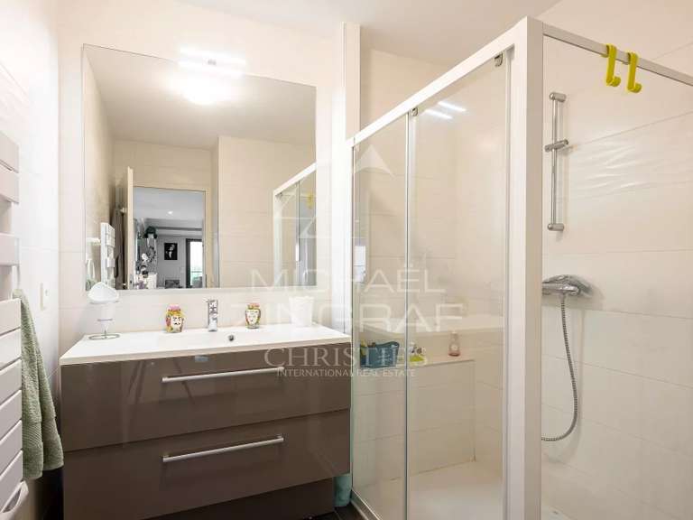 Apartment with Sea view juan-les-pins - 3 bedrooms - 128m²