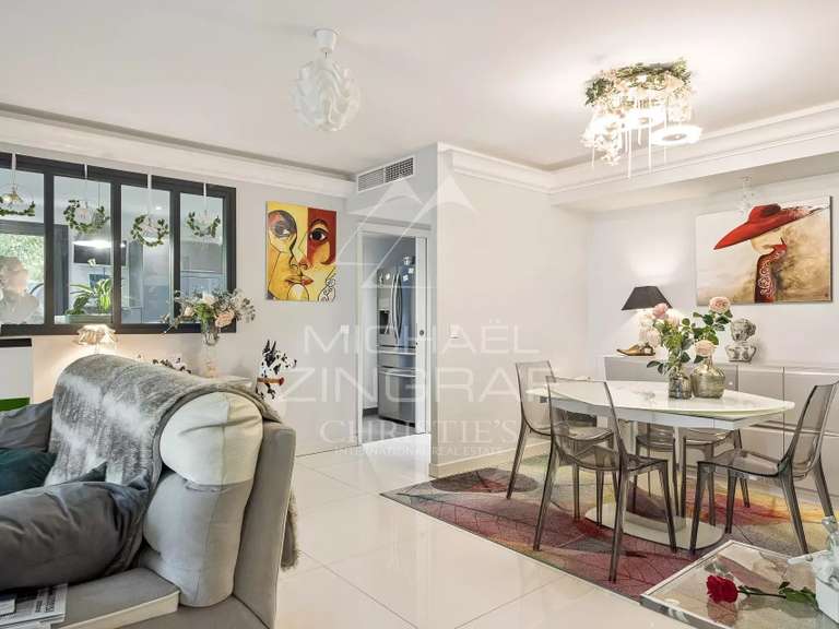 Apartment with Sea view juan-les-pins - 3 bedrooms - 128m²