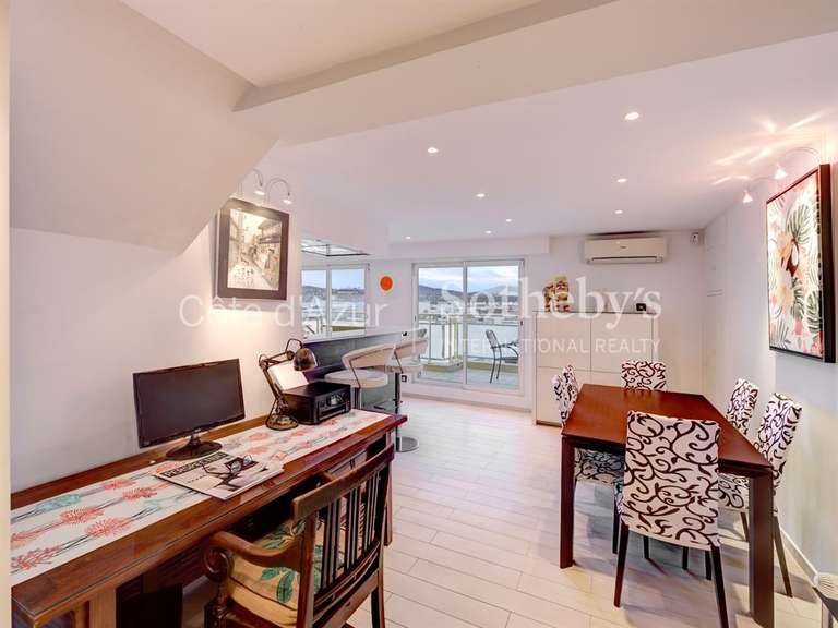 Apartment with Sea view juan-les-pins - 2 bedrooms - 114m²