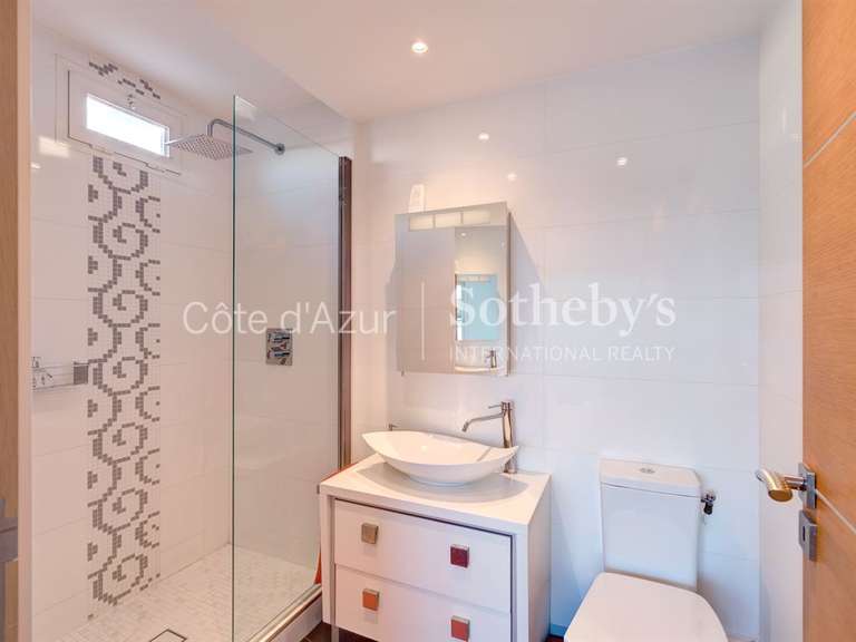 Apartment with Sea view juan-les-pins - 2 bedrooms - 114m²