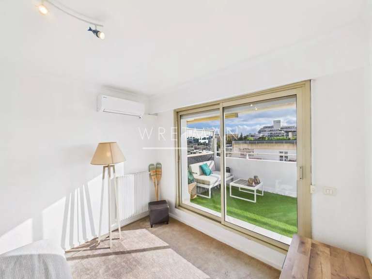 Appartement Juan-les-pins - 3 chambres - 109m²