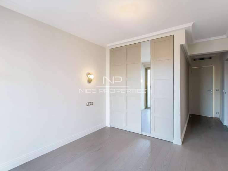 Appartement Juan-les-pins - 2 chambres - 81m²