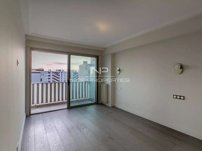Appartement Juan-les-pins - 2 chambres - 81m²