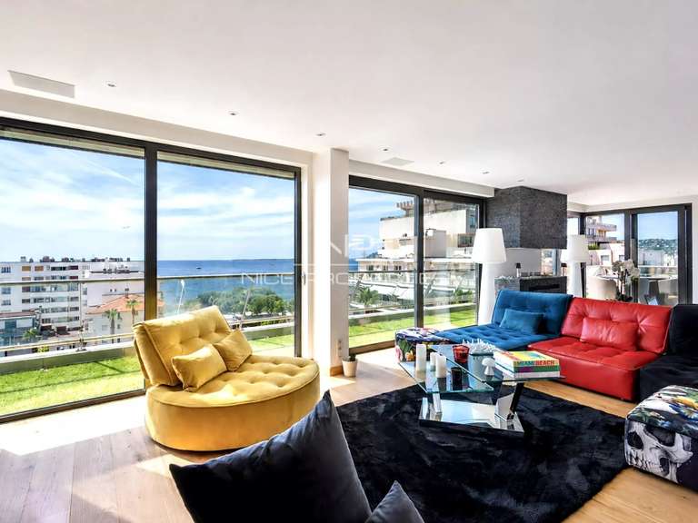 Appartement Juan-les-pins - 4 chambres - 485m²