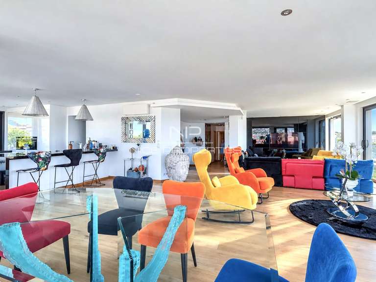 Appartement Juan-les-pins - 4 chambres - 485m²
