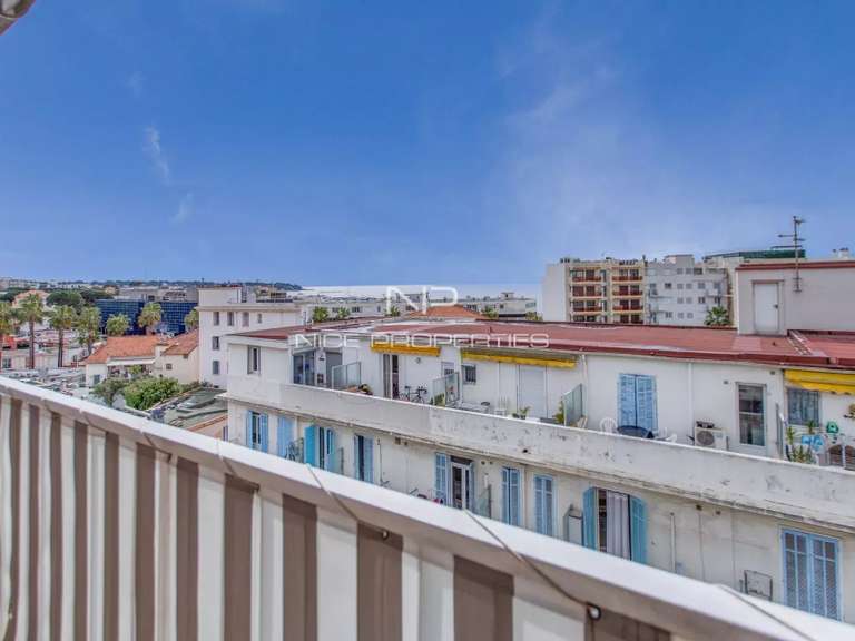 Appartement Juan-les-pins - 2 chambres - 81m²