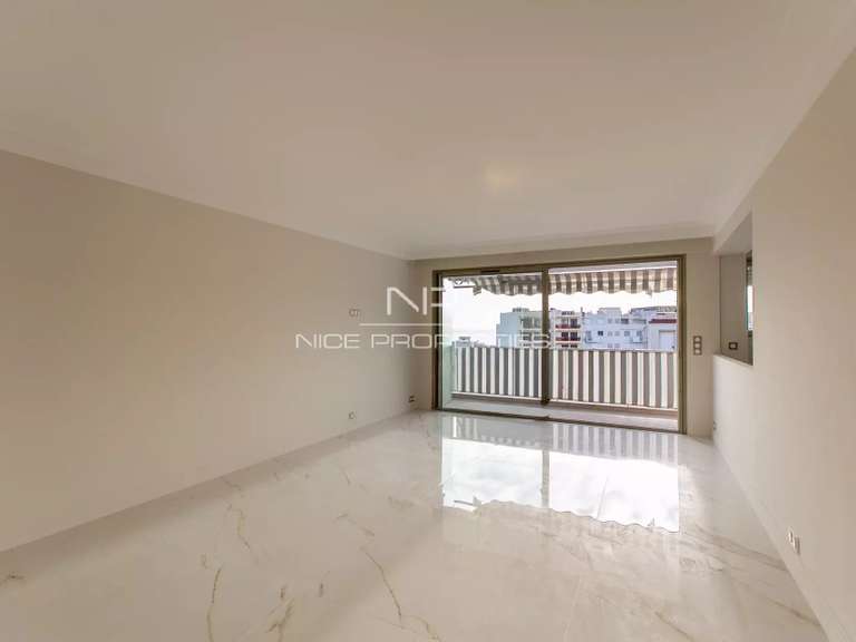 Appartement Juan-les-pins - 2 chambres - 81m²