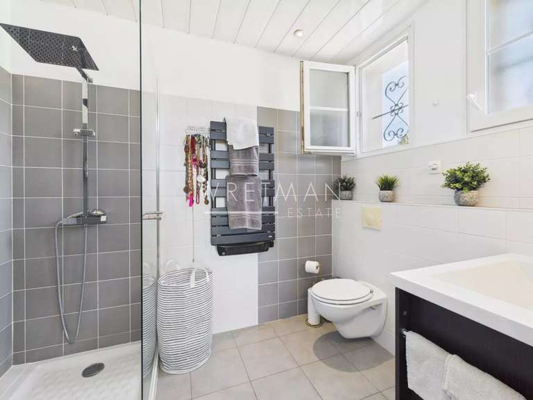 Maison Juan-les-pins - 4 chambres - 183m²