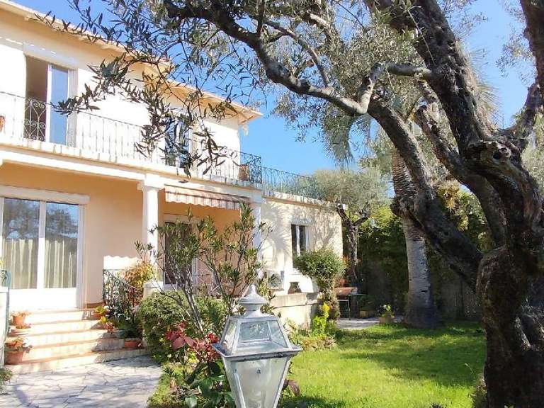 House juan-les-pins - 140m²