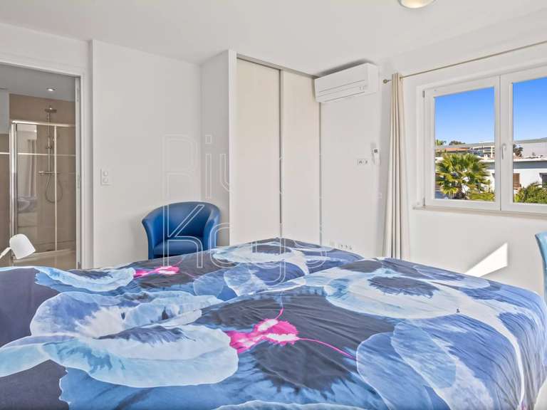 Villa avec Vue sur mer Juan-les-pins - 7 chambres - 346m²