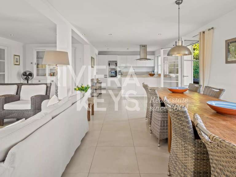 Villa avec Vue sur mer Juan-les-pins - 7 chambres - 346m²