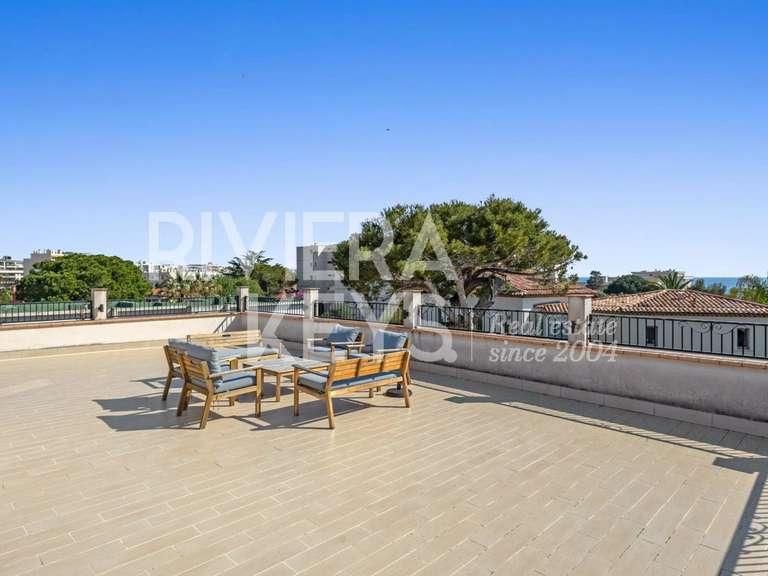 Villa avec Vue sur mer Juan-les-pins - 7 chambres - 346m²