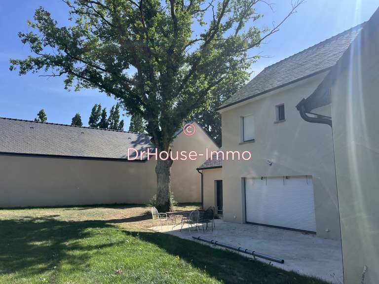 Villa Juigné-sur-Loire - 5 chambres - 139m²