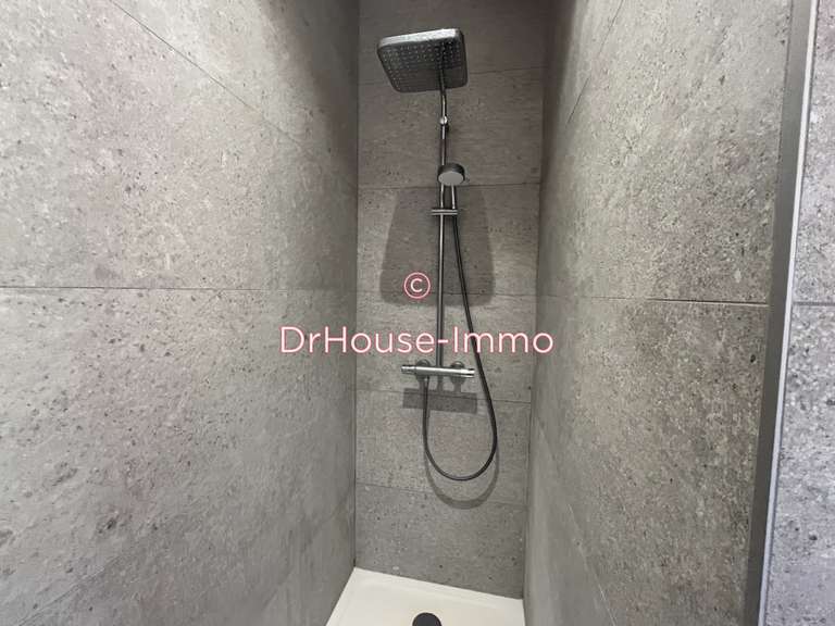 Villa Juigné-sur-Loire - 5 chambres - 139m²