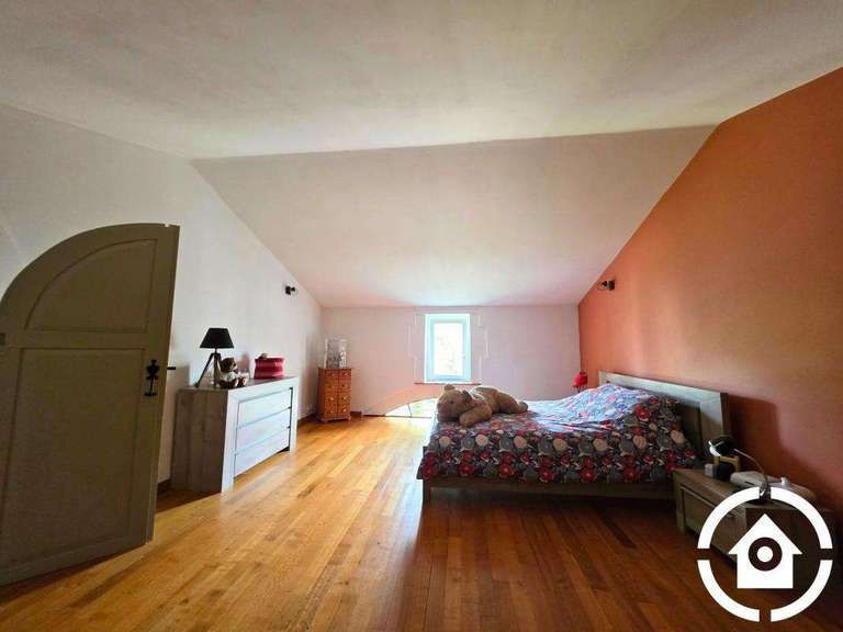 Maison Juillac-le-Coq - 4 chambres
