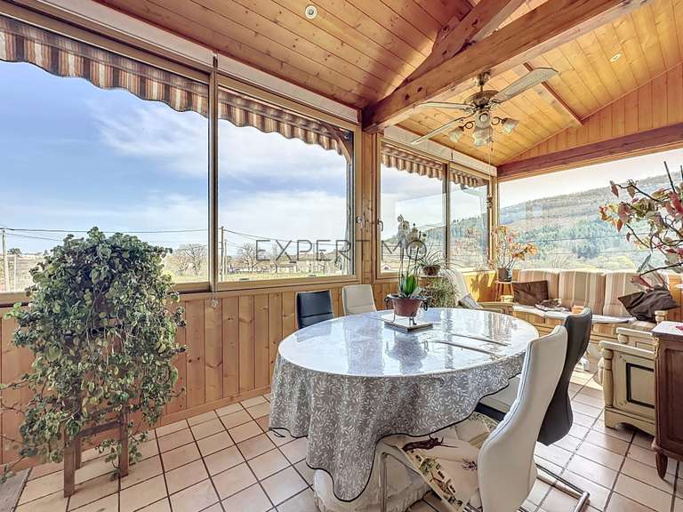 House Juliénas - 5 bedrooms - 220m²