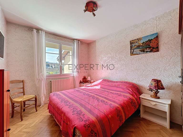 House Juliénas - 5 bedrooms - 220m²