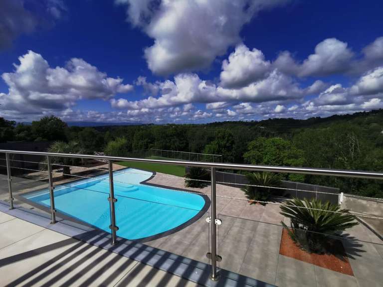 Villa Jurançon - 5 bedrooms - 280m²