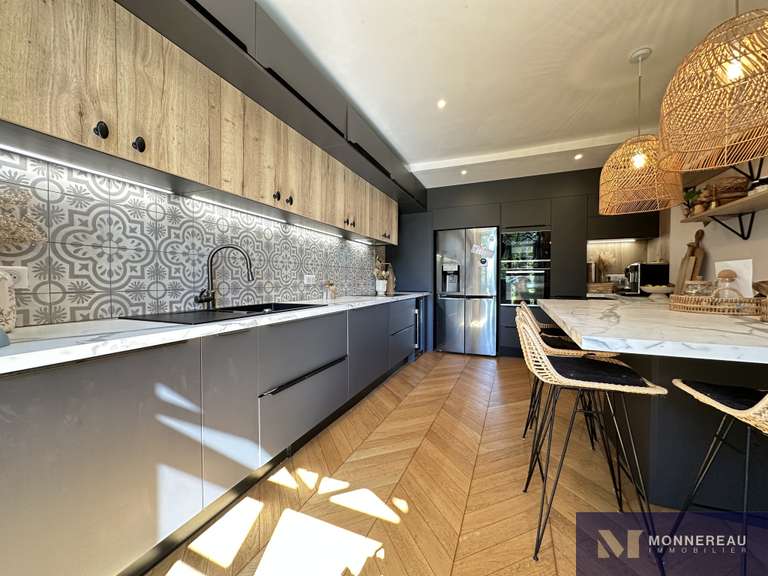 Maison Jurignac - 5 chambres - 260m²