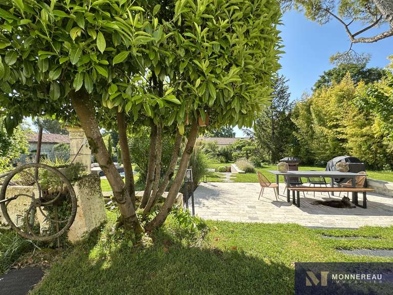 Maison Jurignac - 5 chambres - 260m²