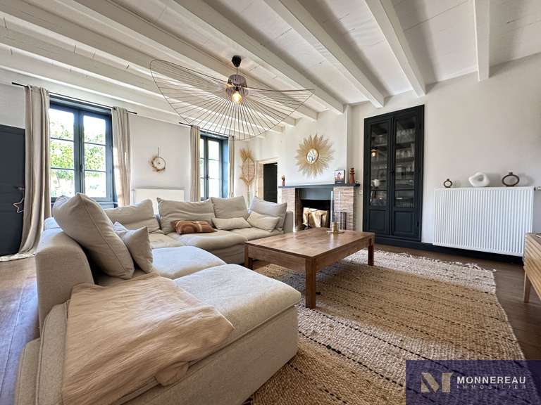 Maison Jurignac - 5 chambres - 260m²