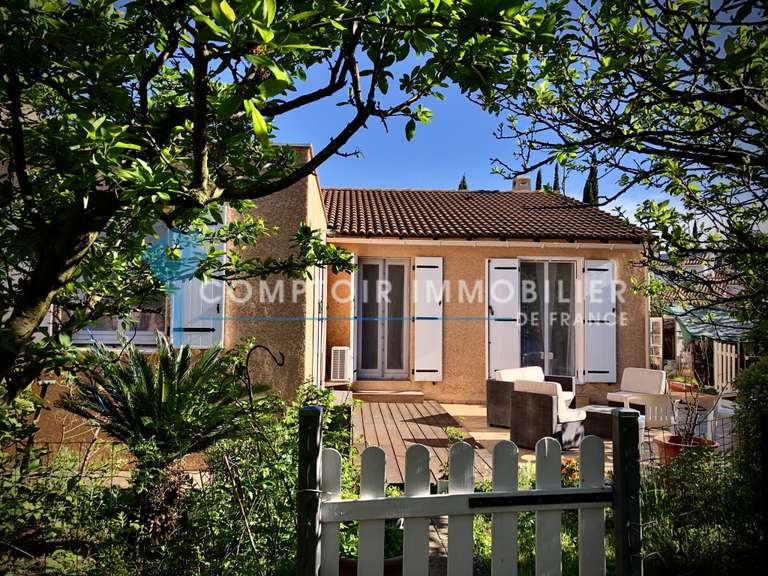 Maison Juvignac - 5 chambres - 150m²