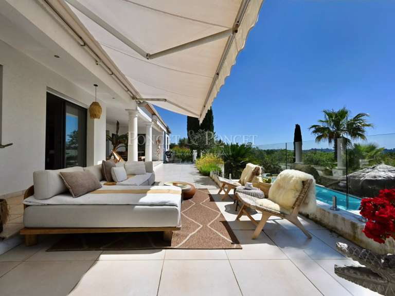 Maison Juvignac - 4 chambres - 250m²