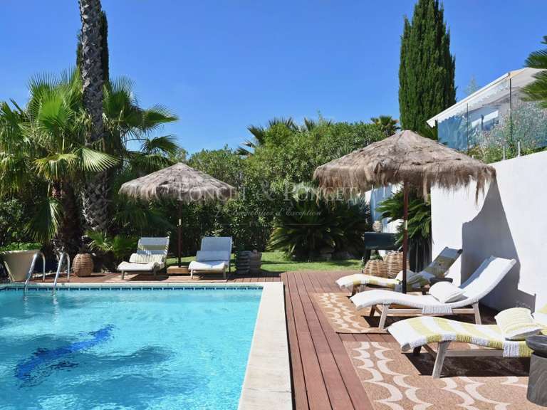 Maison Juvignac - 4 chambres - 250m²