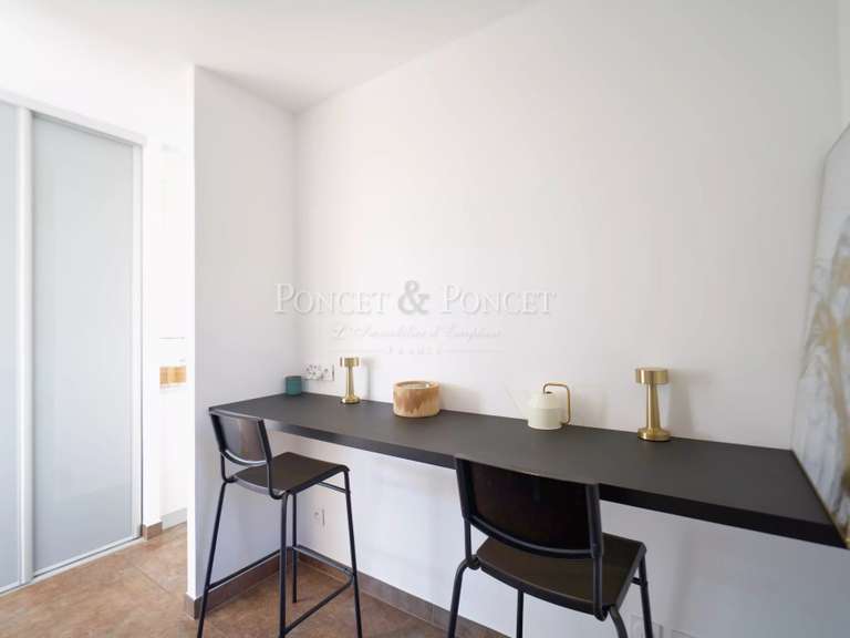 Maison Juvignac - 4 chambres - 230m²