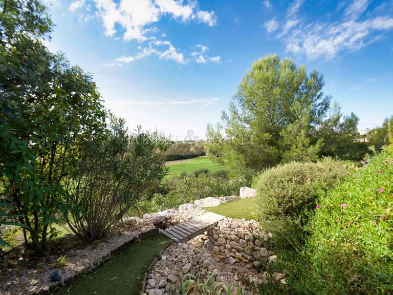 Maison Juvignac - 4 chambres - 230m²