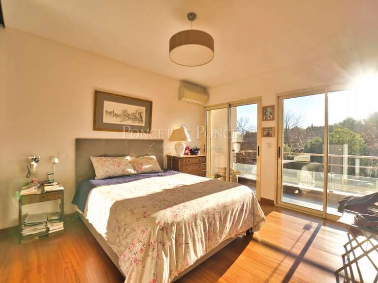 Maison Juvignac - 5 chambres - 185m²