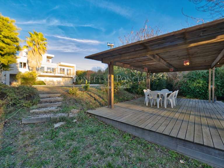 Maison Juvignac - 5 chambres - 185m²