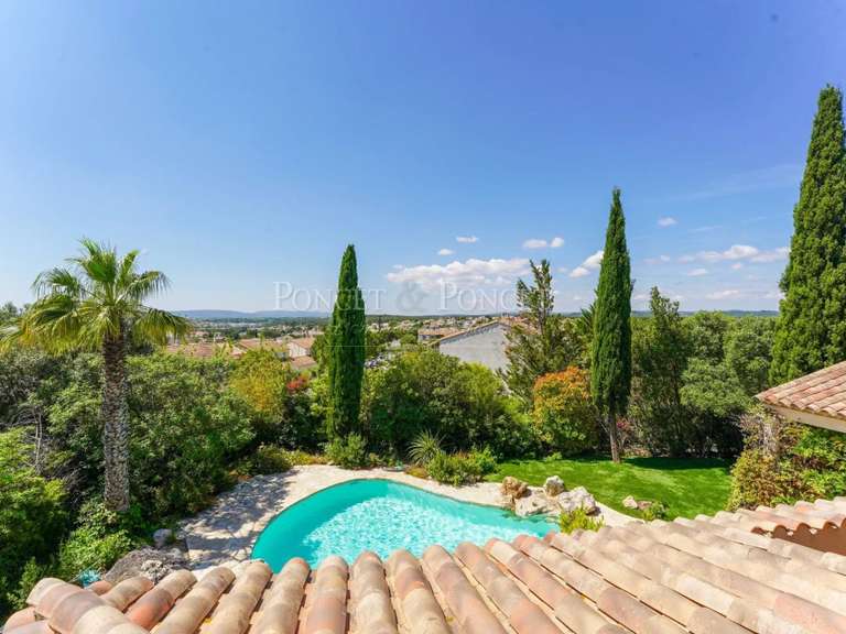 Maison Juvignac - 5 chambres - 469m²