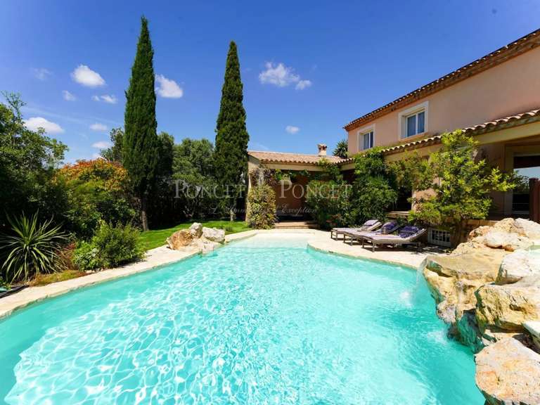Maison Juvignac - 5 chambres - 469m²