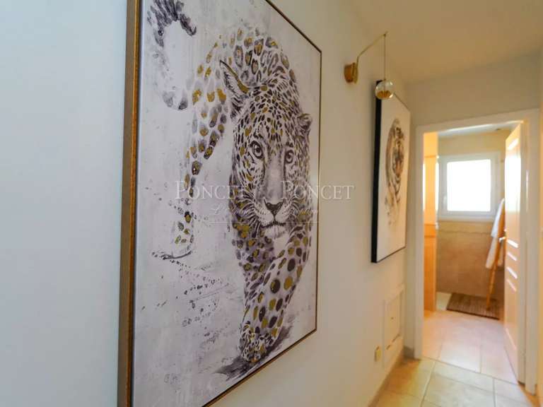 Maison Juvignac - 5 chambres - 469m²