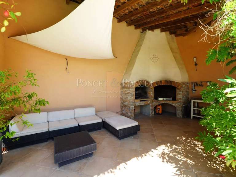 Maison Juvignac - 5 chambres - 469m²