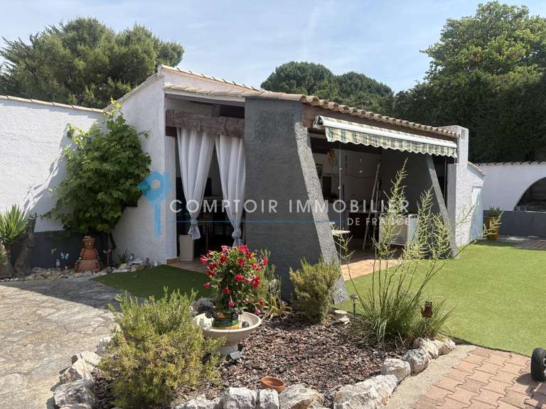 Maison Juvignac - 3 chambres - 147m²