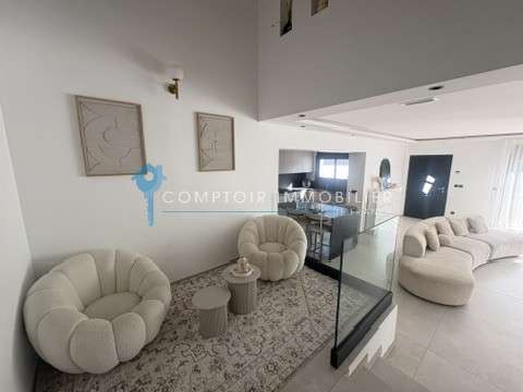 Maison Juvignac - 3 chambres - 127m²