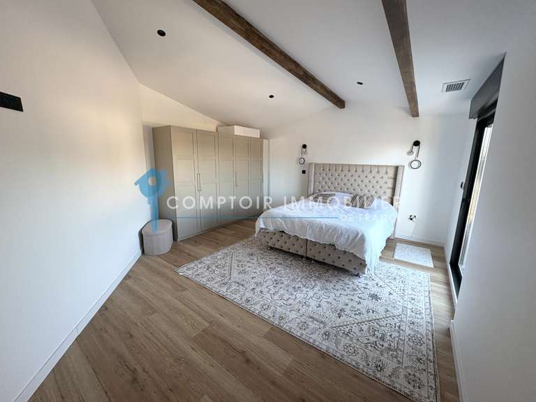 Maison Juvignac - 3 chambres - 127m²